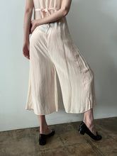 20s Pale Peach Beach Pajama Slip