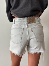 Orange Tab Cut Off Light Wash Levis Shorts 29w