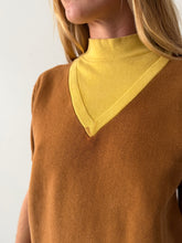 60s Brown Mock Neck Short Sleeve Sweatshirt
