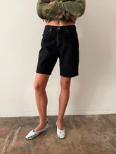 Levis Denim Shorts 28w