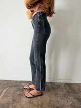 Faded Black 501 Levis 27w