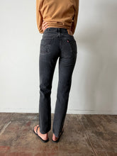 Faded Black 501 Levis 27w