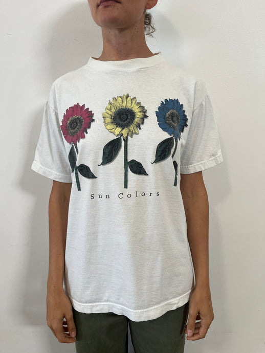 90s Sun Colors Flowers tee