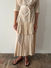 Antique Lace Detail Floral Dress