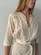 Antique Lace Detail Floral Dress