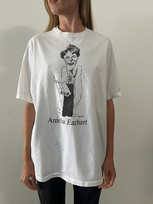 90s Amelia Earhart tee