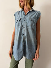 Cut Off 1940s Chambray Button Down