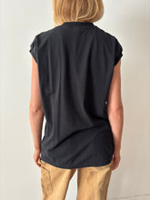 Black Sleeveless Pocket Tee