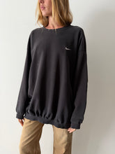 Big 90s Faded Black USA Nike Sweatshirt