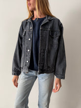 90s Inky Blue Gap Denim Jacket