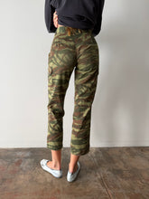Brushstroke Cargo Camo Pants 27w