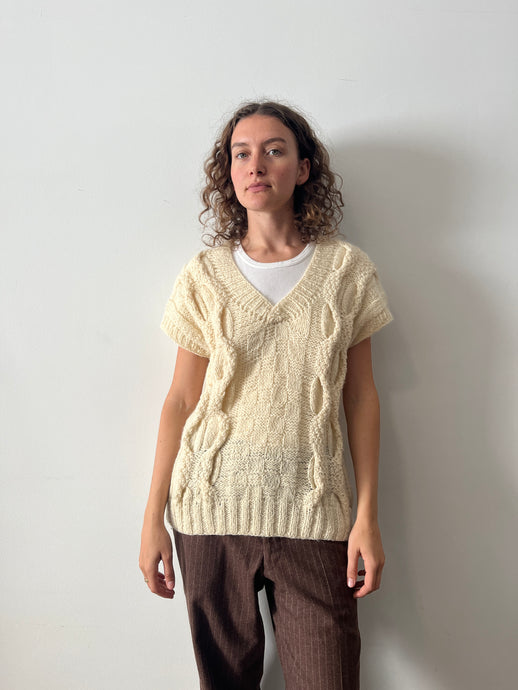 Knit Sweater Cableknit Vest