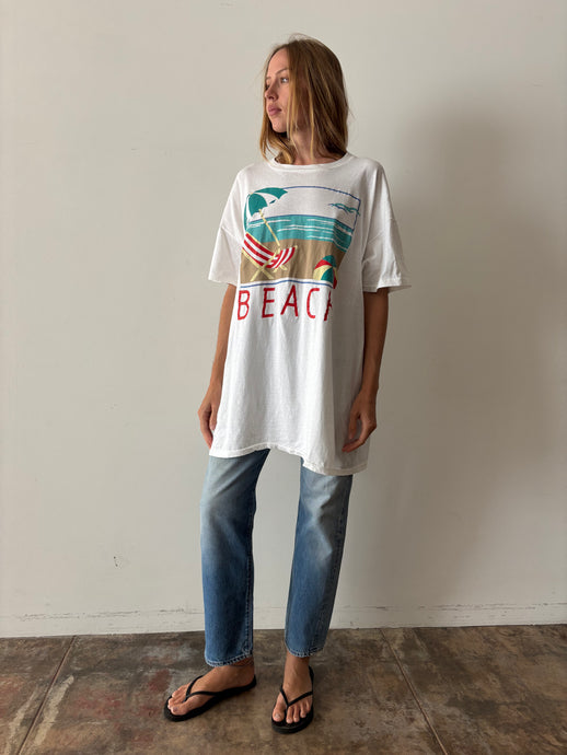 B E A C H  Tee