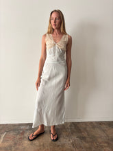 Pale Blue-Grey Slip