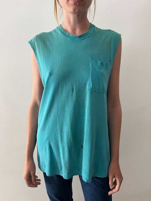 Thrashed Turquoise Faded tee