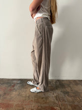 Eddie Bauer Loose Fit Corduroy Trousers 32w