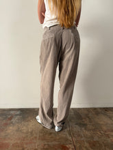 Eddie Bauer Loose Fit Corduroy Trousers 32w