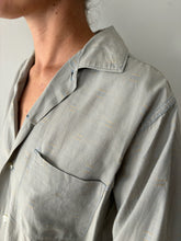 50s Gray Textured Button-Up Shirt