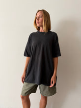 Big Faded 90s Black Tee